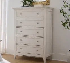 Ashebrooke Chest