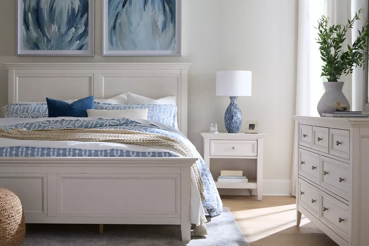 Ashebrooke Nightstand