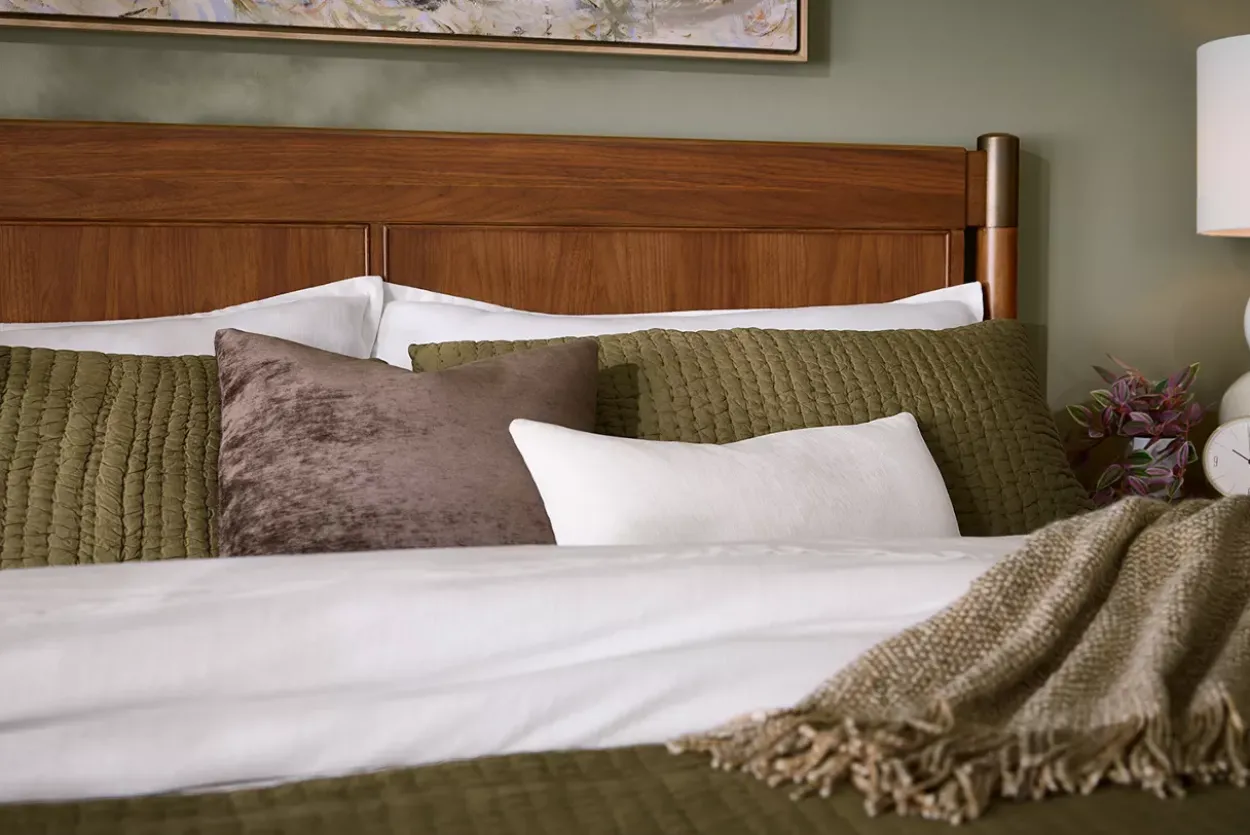 Ashford Park Panel Bed