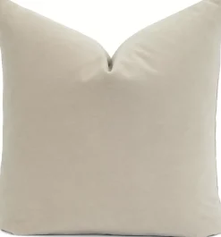 Banks Pillow
