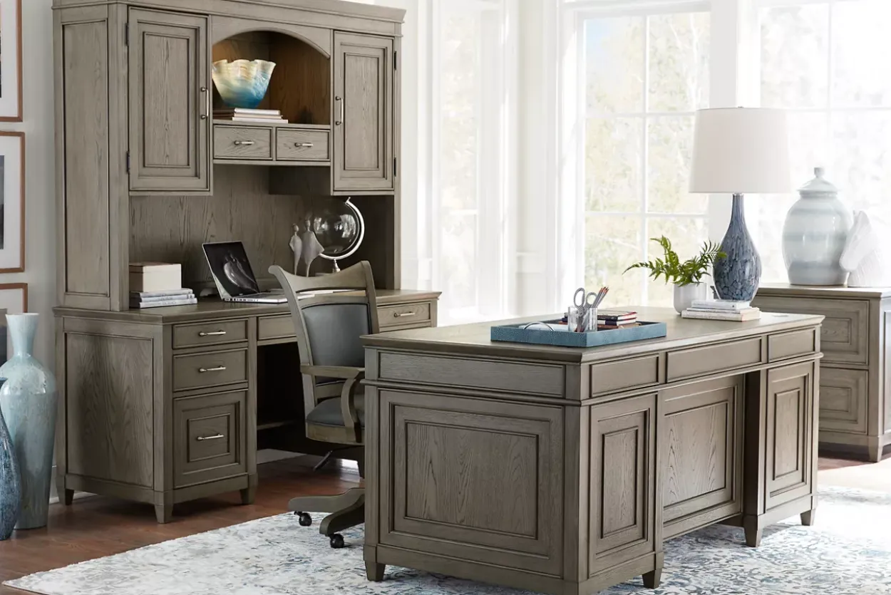 Baylor Executive Desk