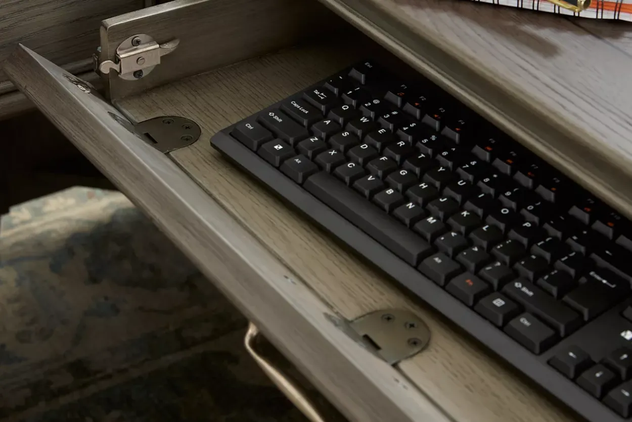 Baylor L-Shaped Desk