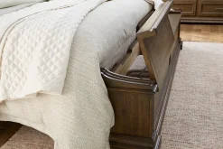 Breckenridge Storage Bed