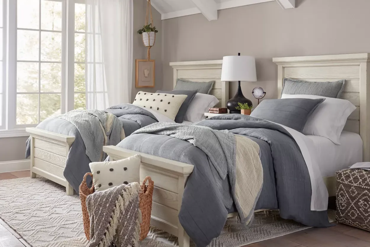 Briar Lake Youth Bed