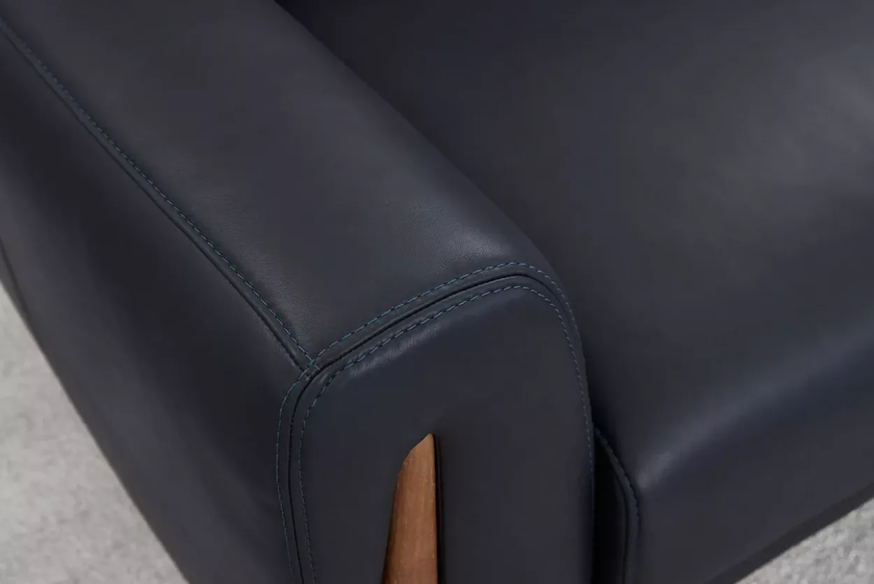 Devon Loveseat