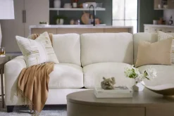 Elsie Throw
