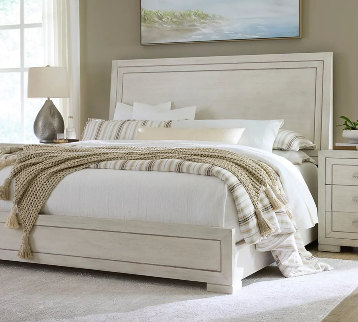 Hampton Bed