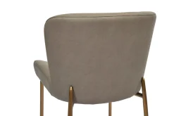 Hannah Barstool