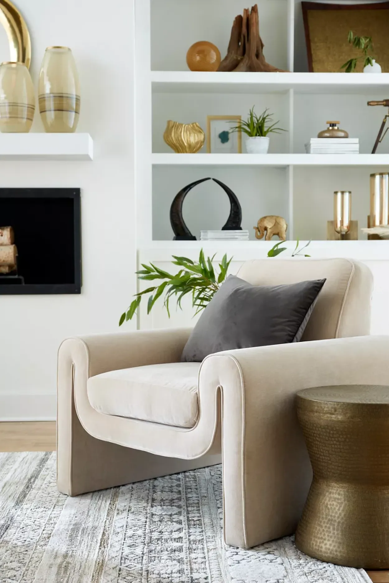 Iva Vase