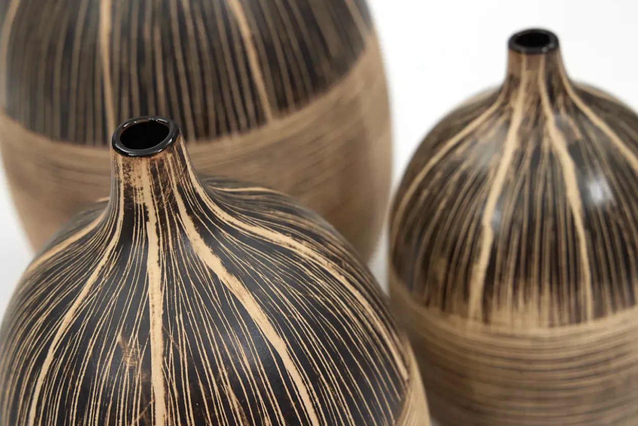 Jair Vase