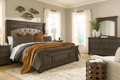 Laurel Canyon Upholstered Bed