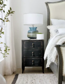 Lucy Accent Chest