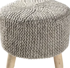 Lydia Stool
