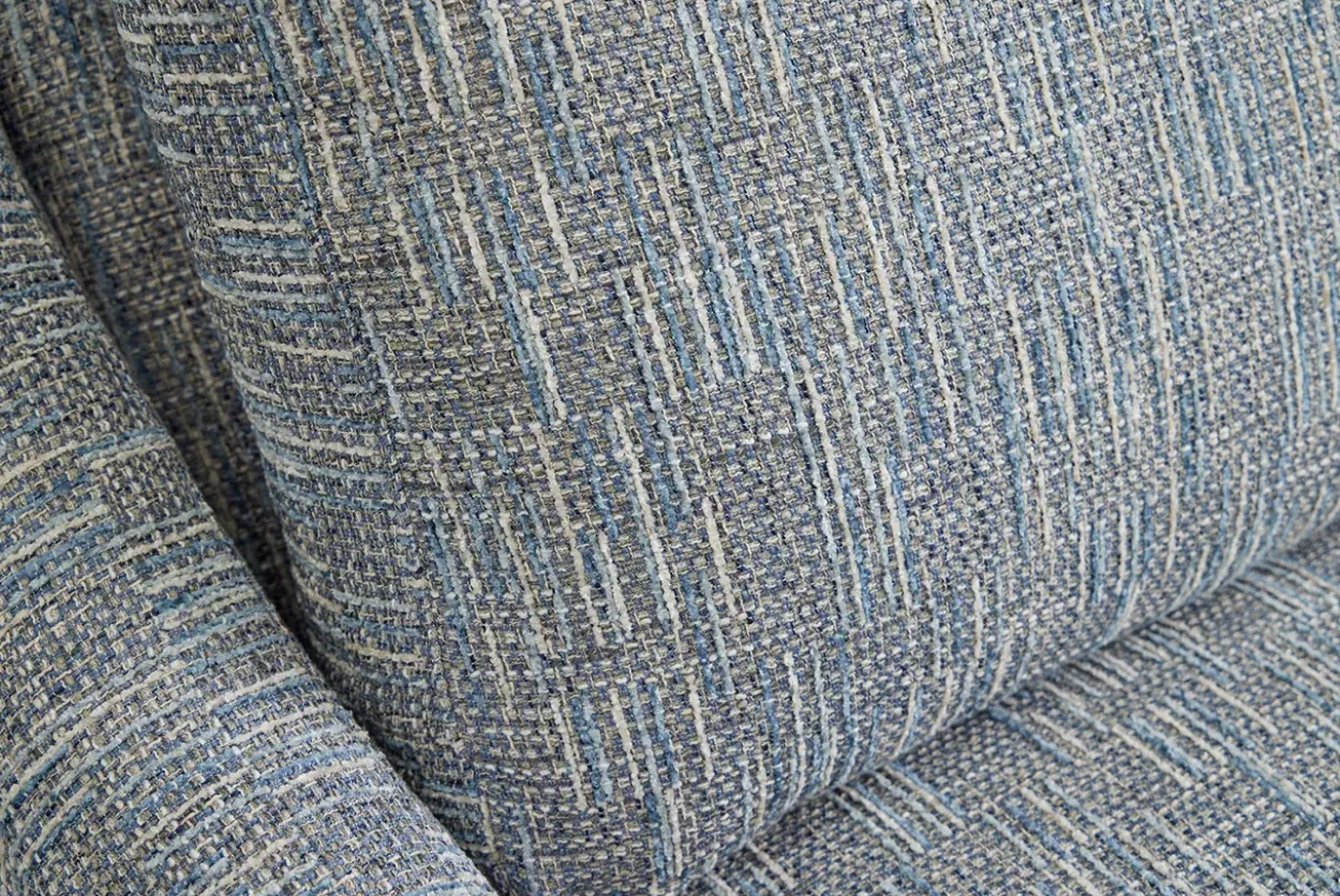 Lyra Swivel Chair