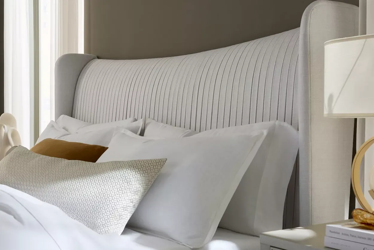Marilyn Upholstered Bed