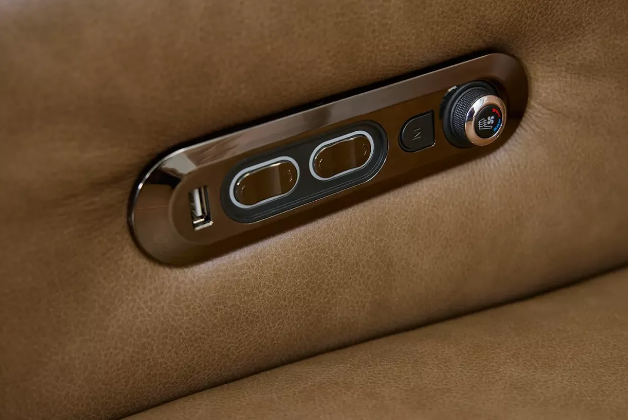 Milton Power Recliner
