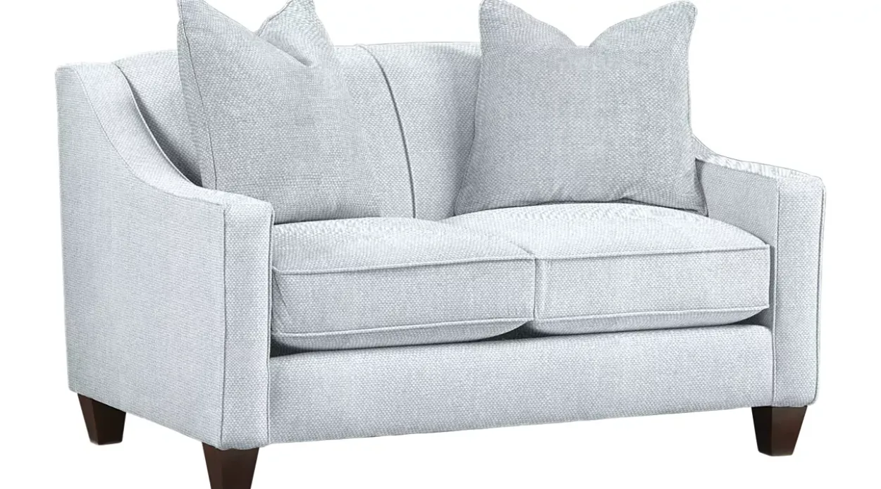 Nikki Loveseat