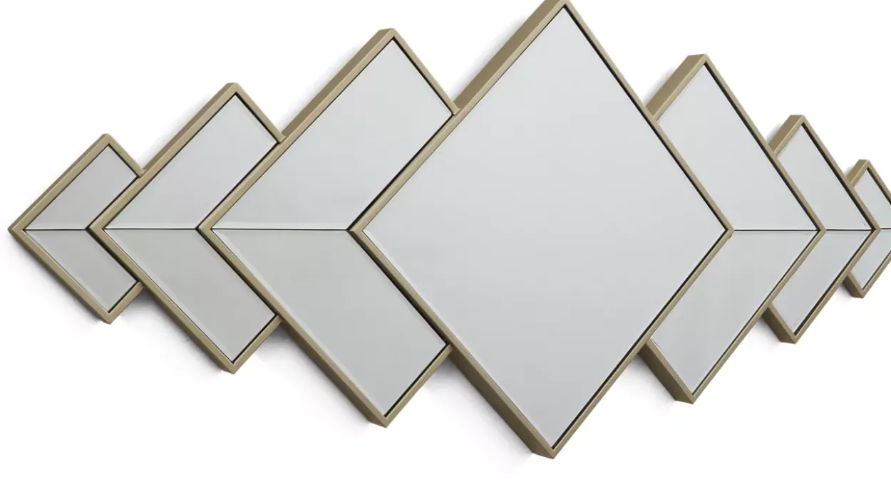 Reign Mirror