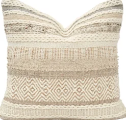 Tayla Pillow