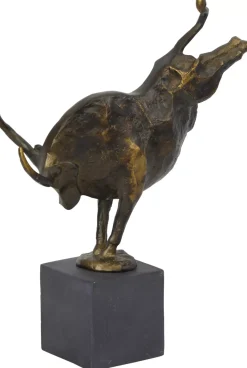 Toro Sculpture