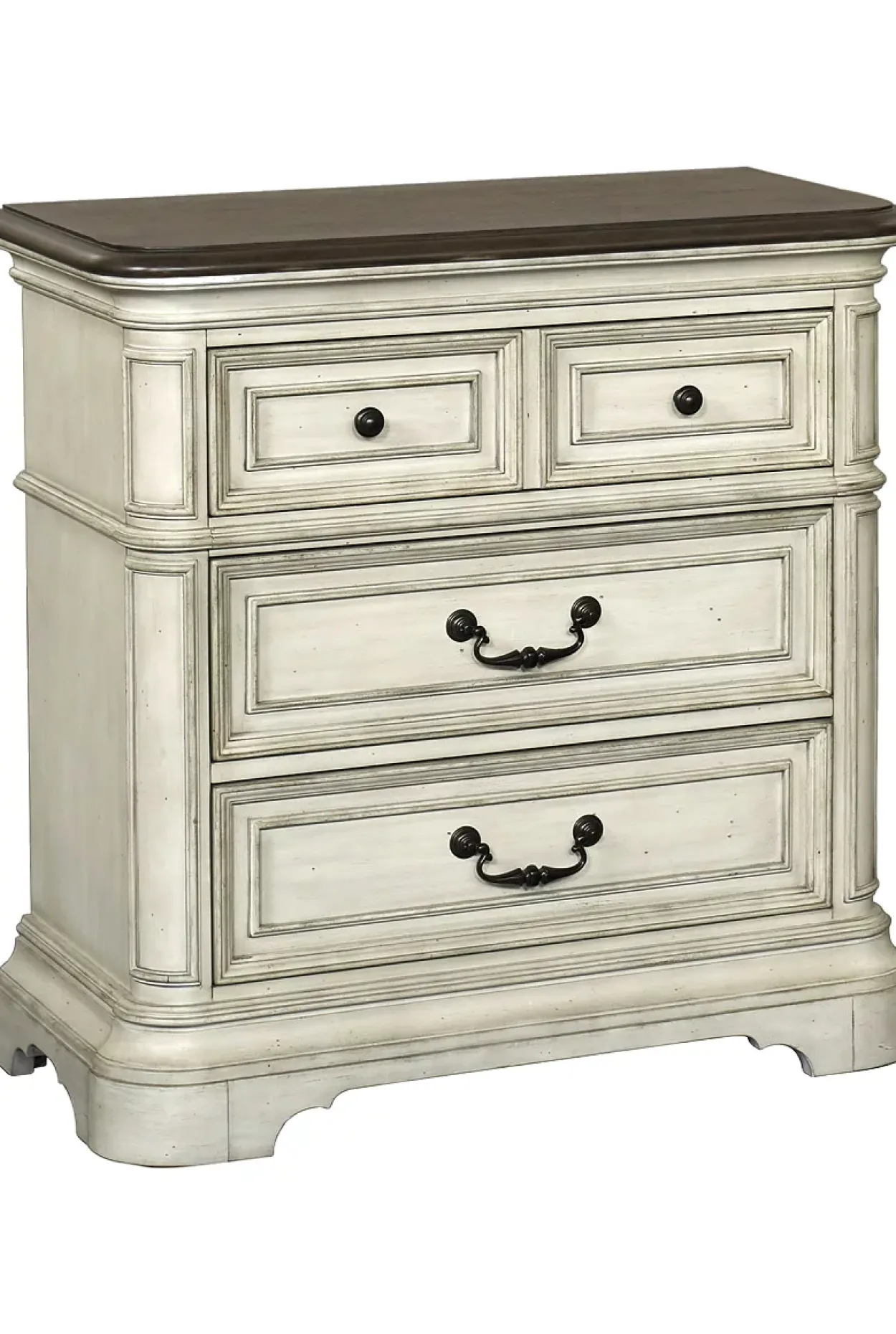 Veranda Bachelor Chest