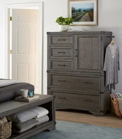 Vickery Creek Door Chest