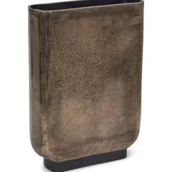 Wellington Vase