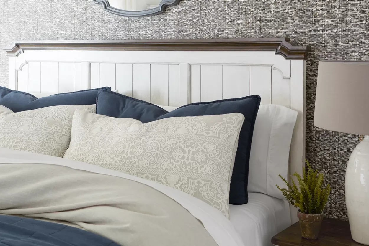 Wesley Bed
